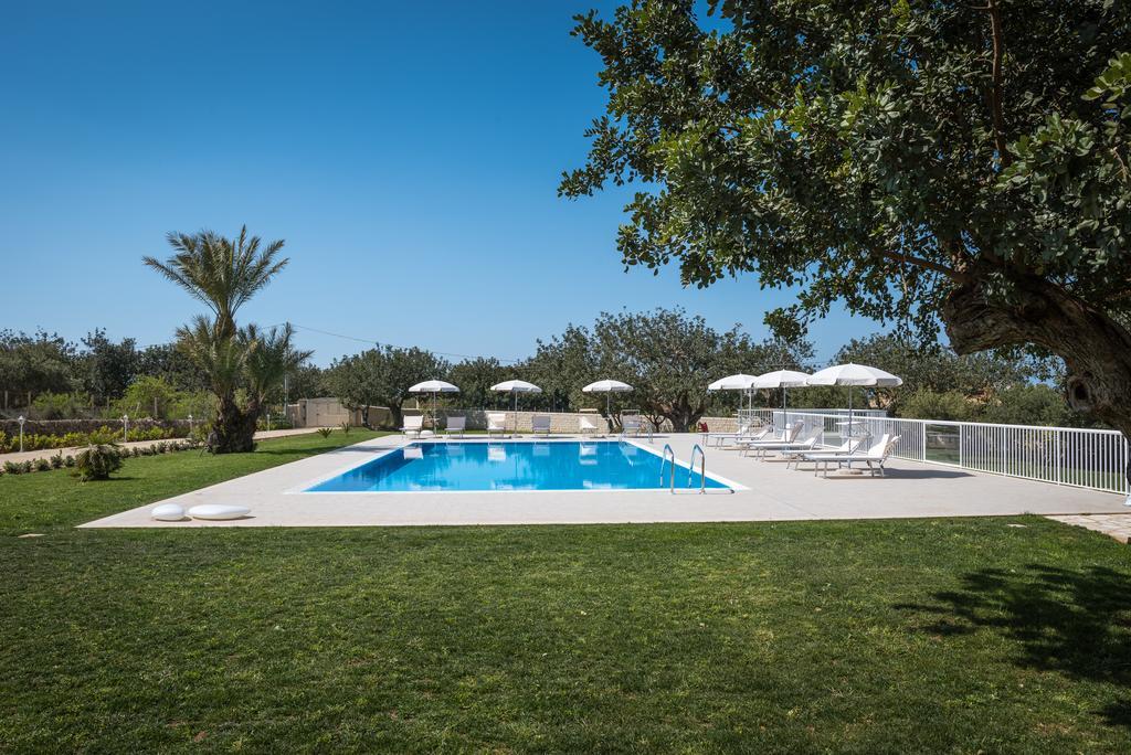 Apartmán Il Giardino Dei Frangipani Santa Croce Camerina Exteriér fotografie