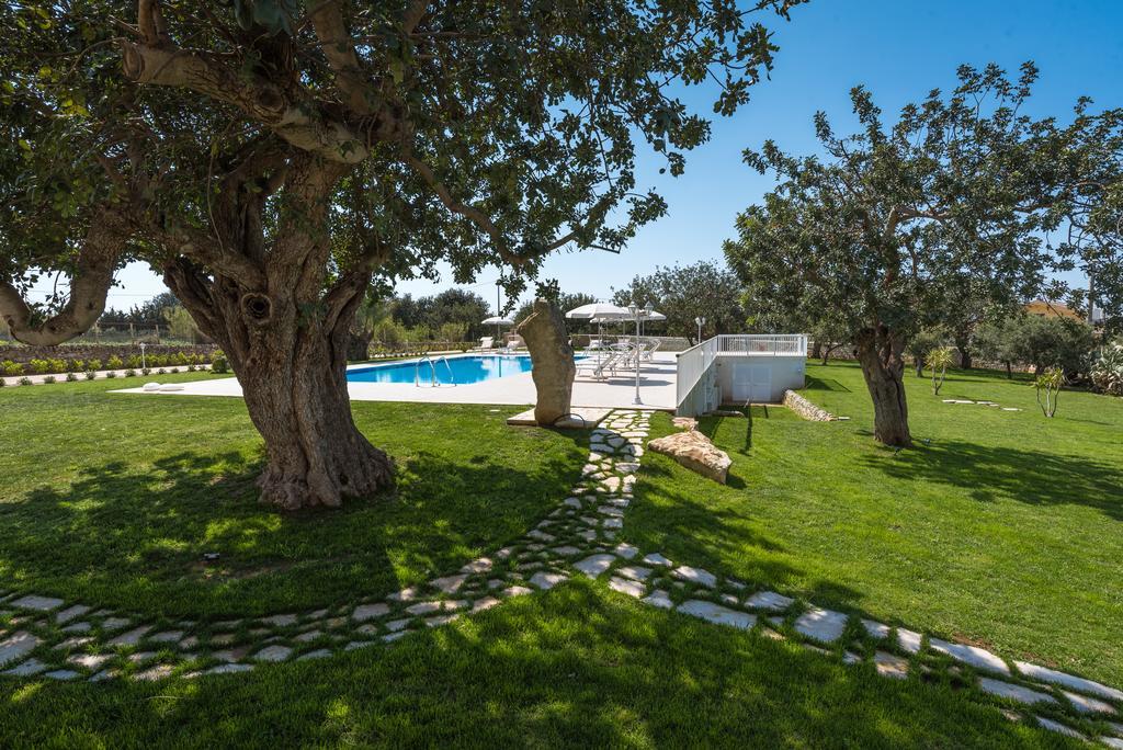 Apartmán Il Giardino Dei Frangipani Santa Croce Camerina Exteriér fotografie