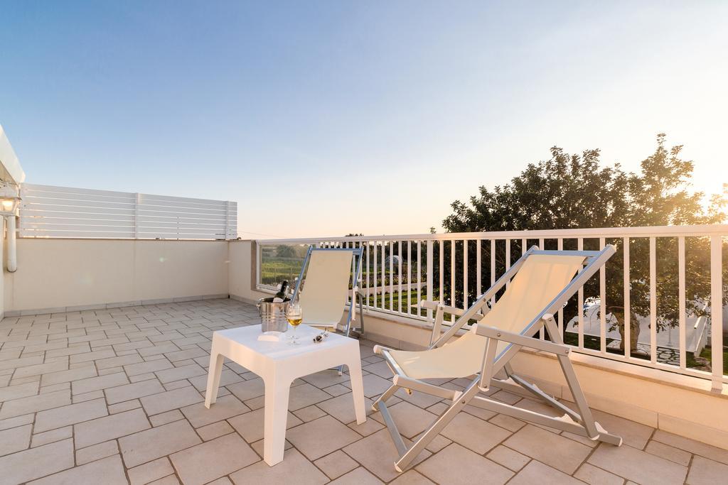 Apartmán Il Giardino Dei Frangipani Santa Croce Camerina Exteriér fotografie