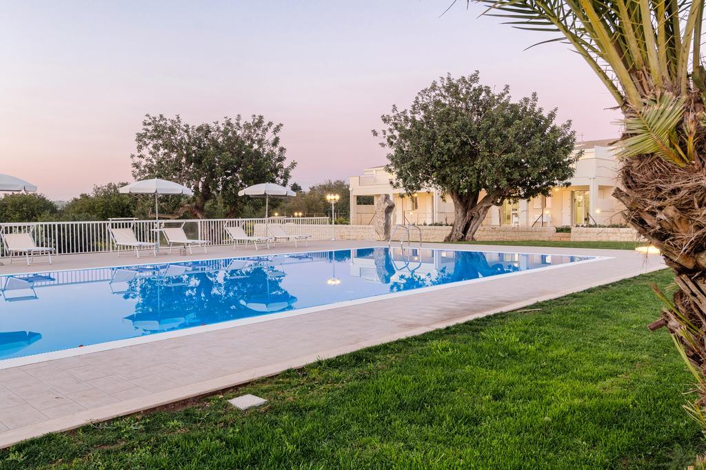 Apartmán Il Giardino Dei Frangipani Santa Croce Camerina Exteriér fotografie